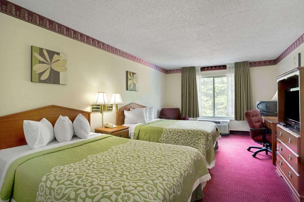 Baymont By Wyndham College Park Atlanta Airport South Hotel Kültér fotó