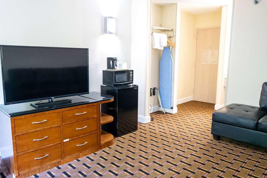 Baymont By Wyndham College Park Atlanta Airport South Hotel Szoba fotó