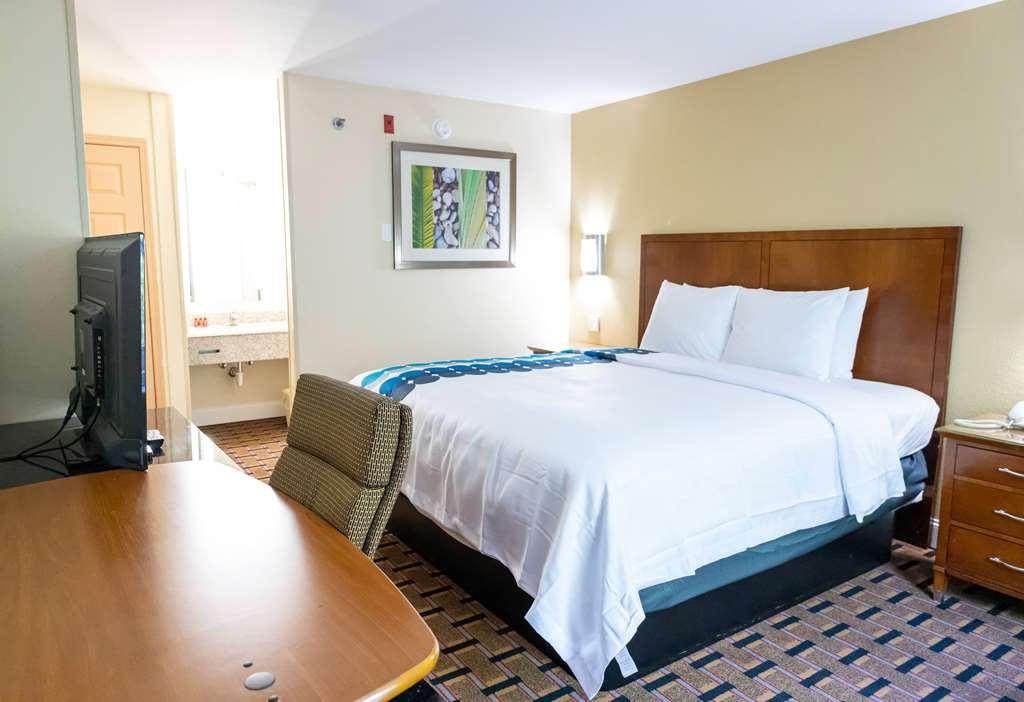 Baymont By Wyndham College Park Atlanta Airport South Hotel Szoba fotó