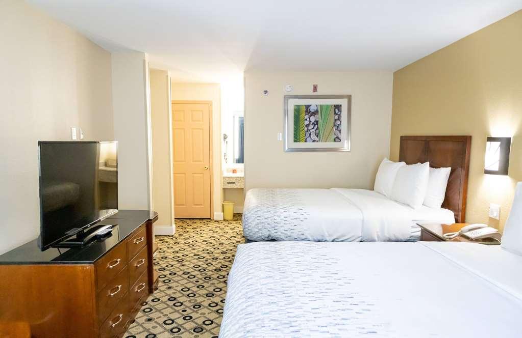 Baymont By Wyndham College Park Atlanta Airport South Hotel Szoba fotó