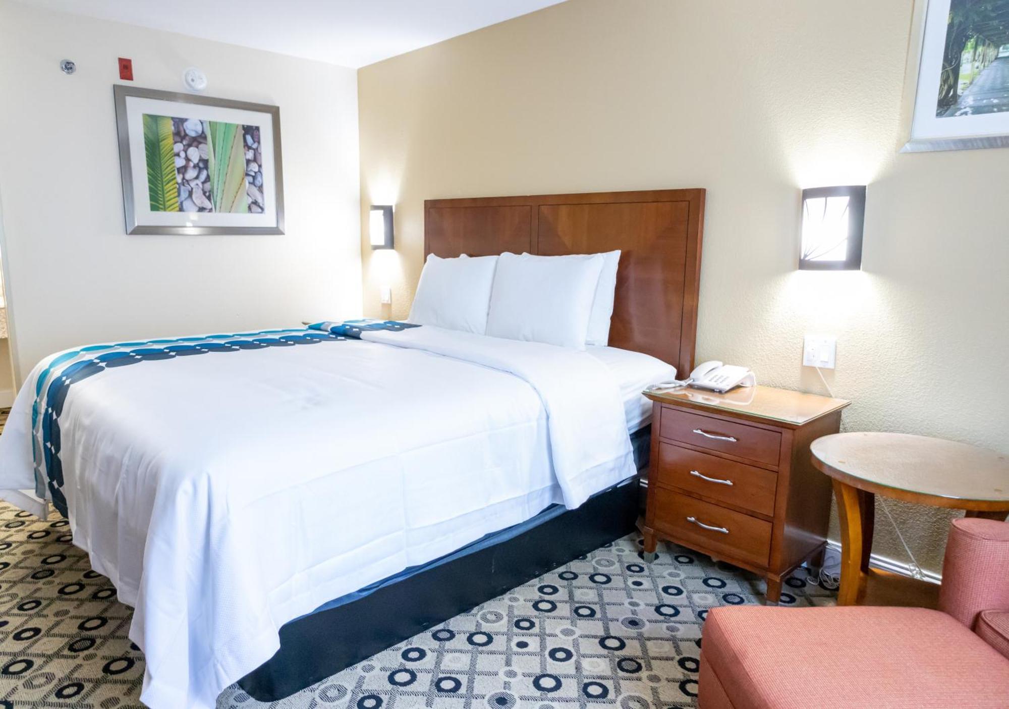 Baymont By Wyndham College Park Atlanta Airport South Hotel Kültér fotó